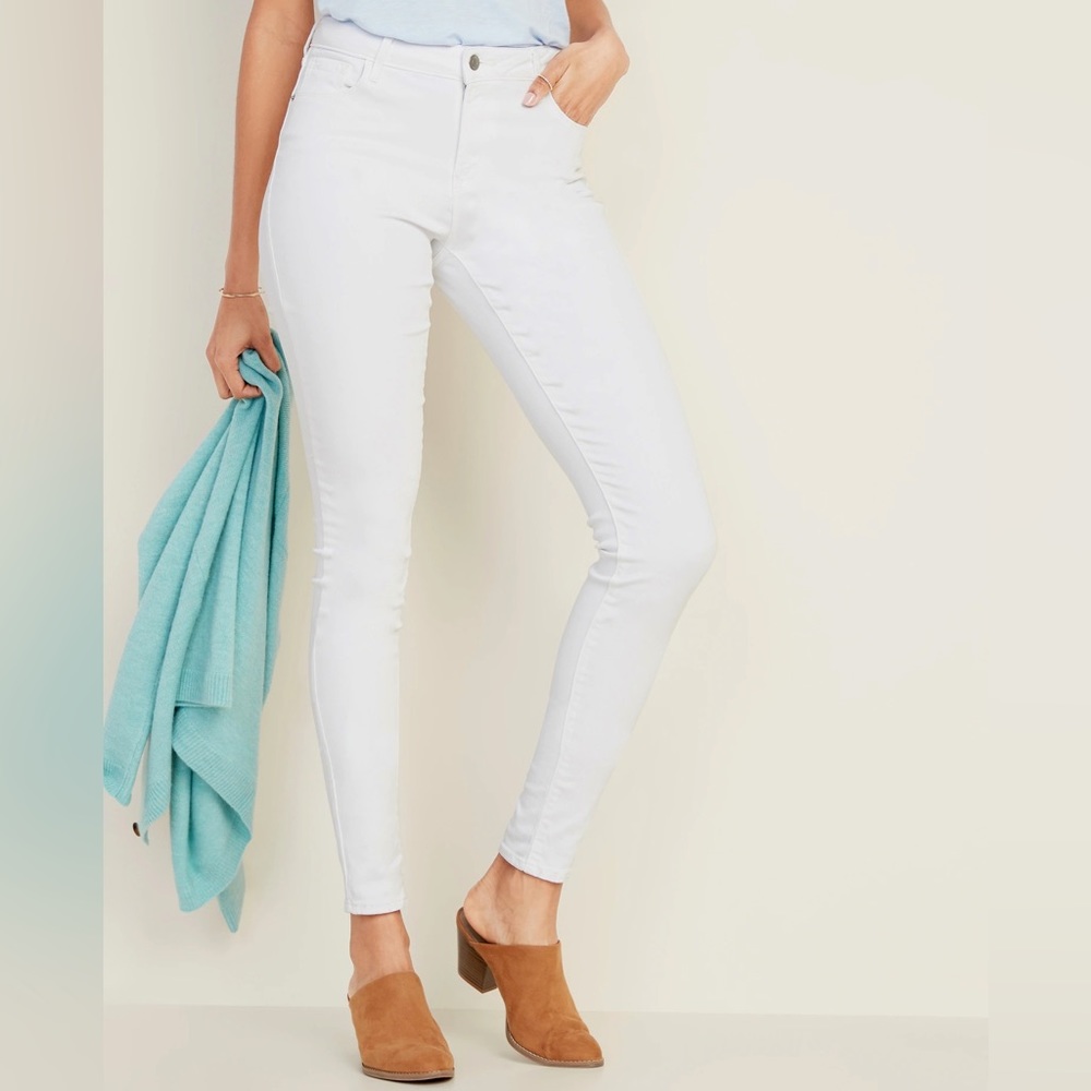 Old Navy Rockstar Mid-Rise Skinny Jeans - White - Size 20